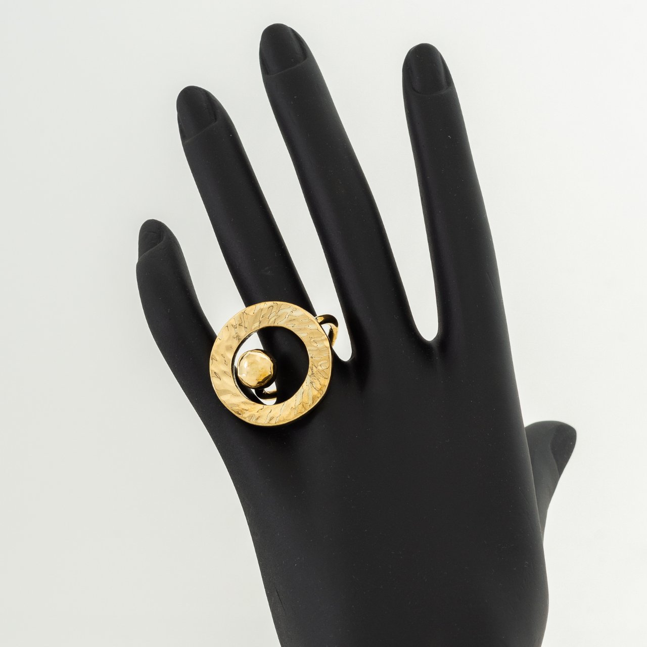Circular Shape Brass Ring