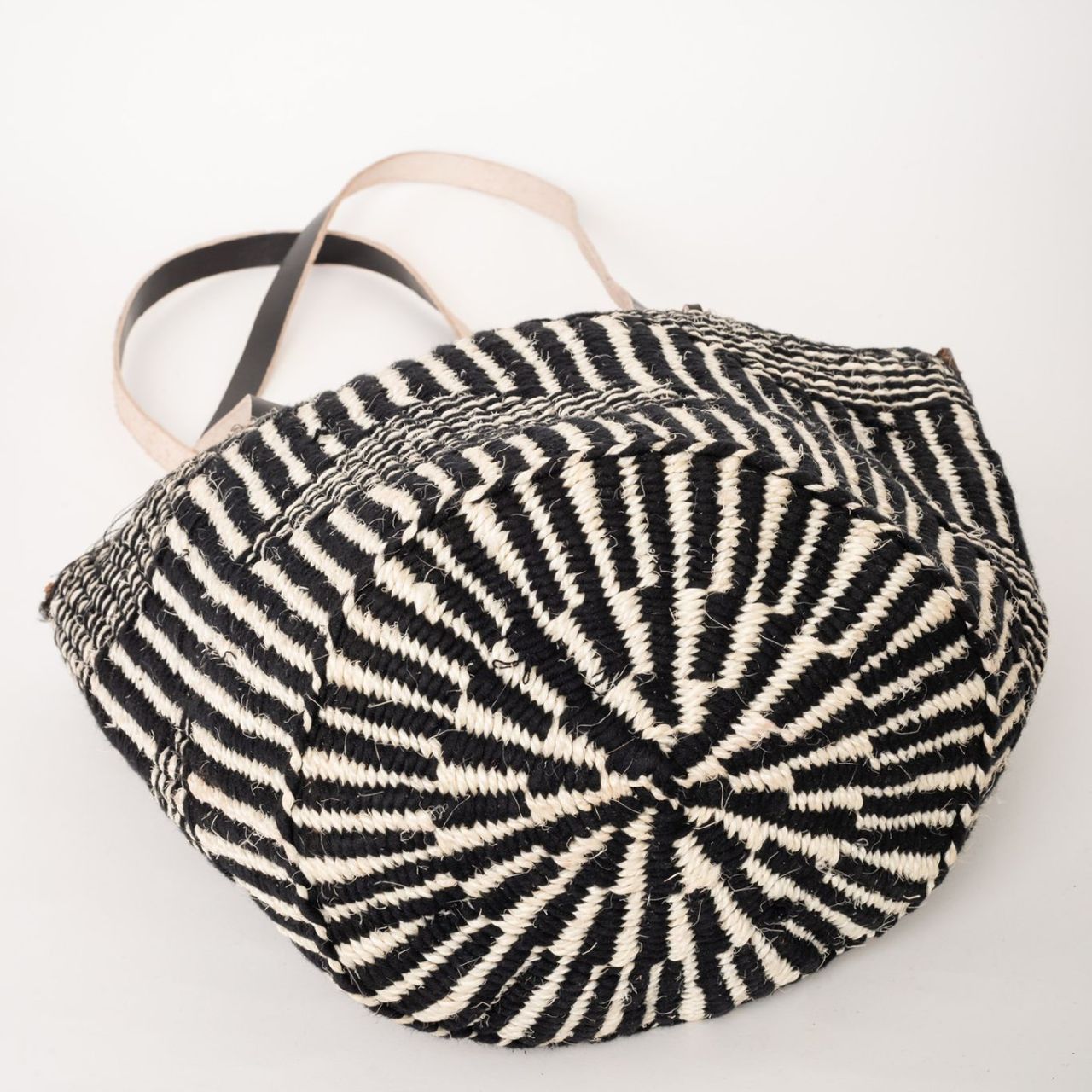 Zebra Black and White Sisal Bag with two handles base Zebra Black and White Sisal Bag with two handles base