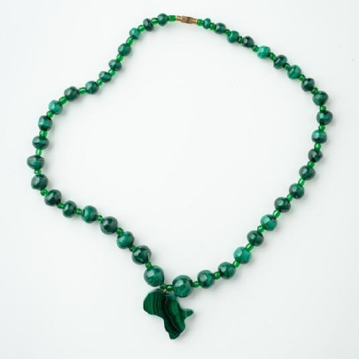 Mothers day gift Malachite bead necklaces with Africa pendant—made to carry story close