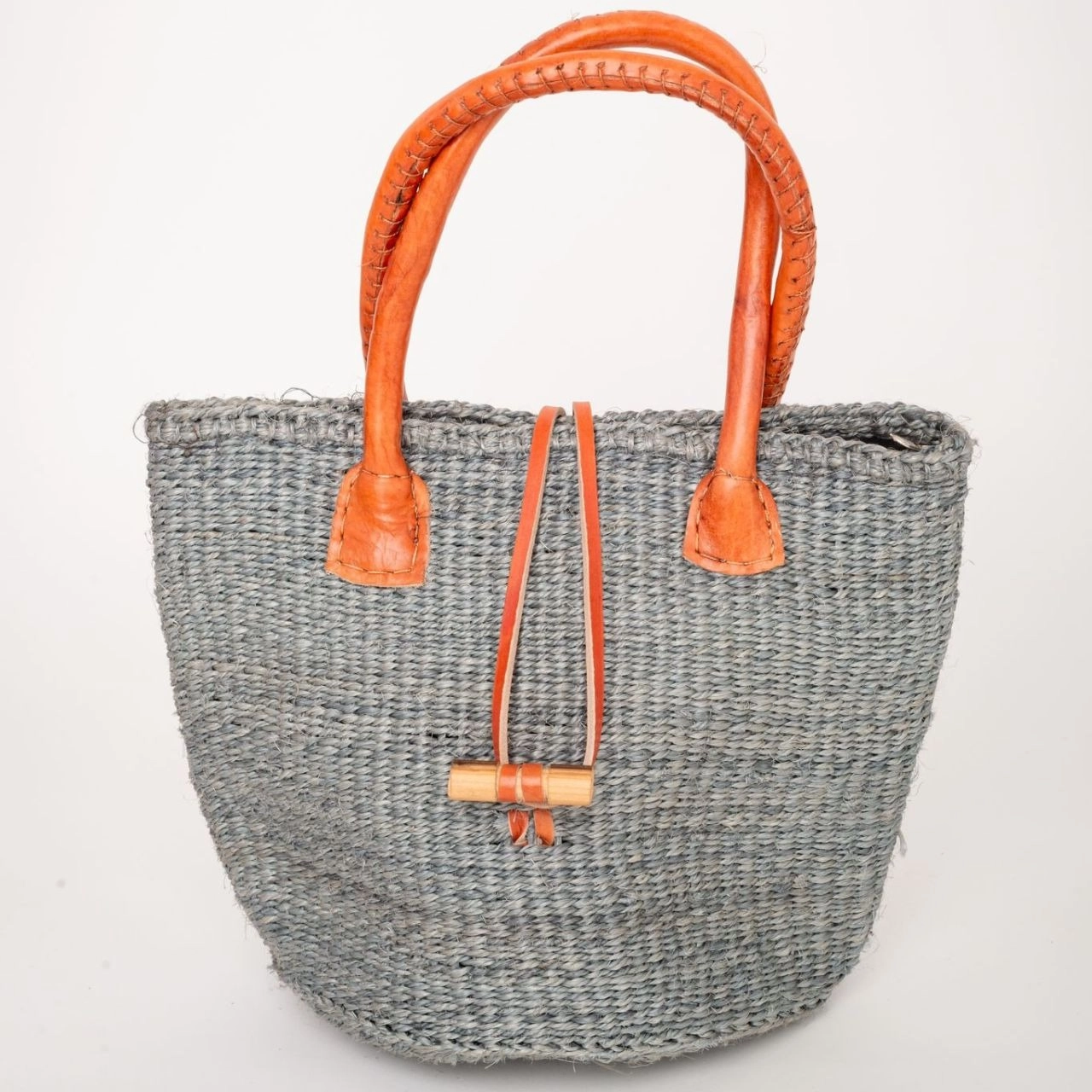 Gray Sisal Bag Gray Sisal Bag- hung Gray Sisal Bag- back Gray Sisal Bag